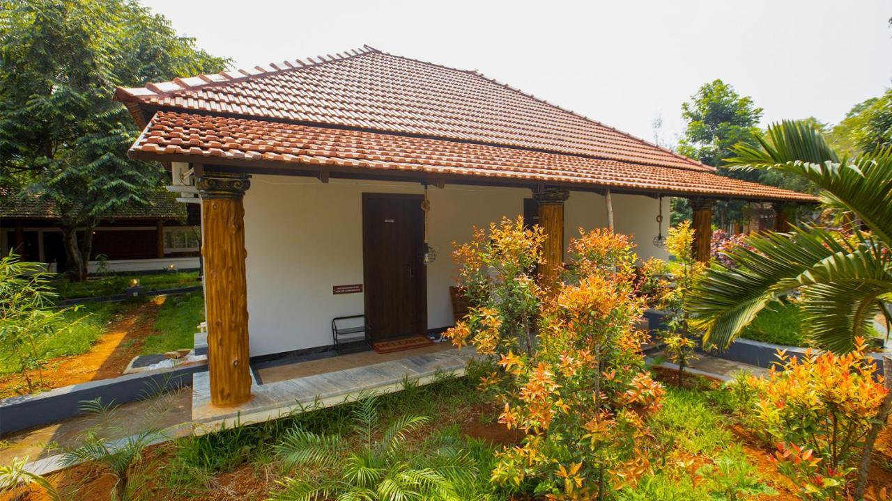 Aara Jungle Resort Coimbatore Exterior foto