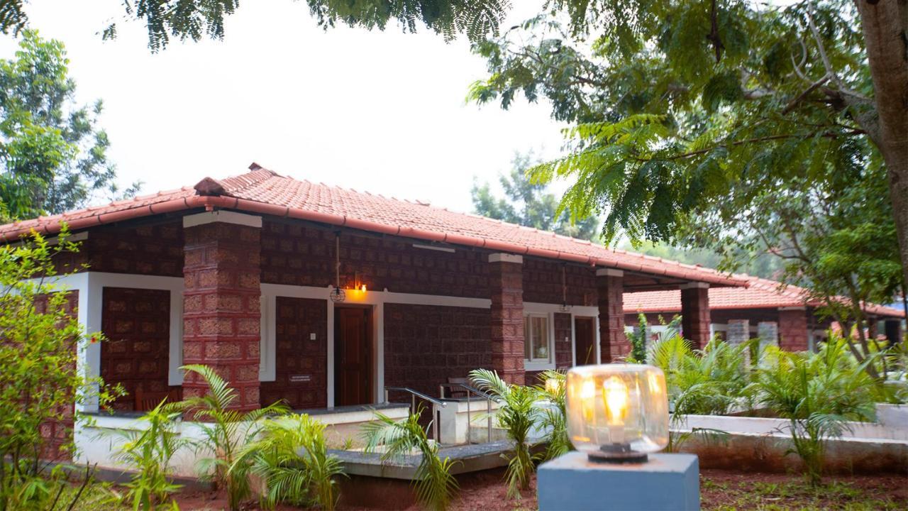Aara Jungle Resort Coimbatore Exterior foto